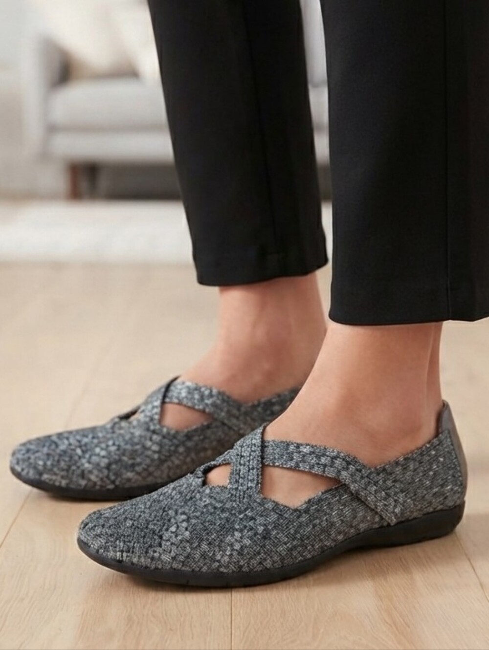 Comfortview Heleena Grey Silver Textured Woven Flats Women’s Size 10W